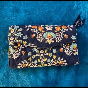 Vera Bradley Crossbody Wallet